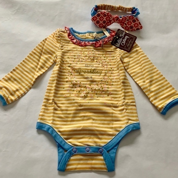 🍎MJ “HELLO BABY” BODYSUIT SET - Picture 2 of 8